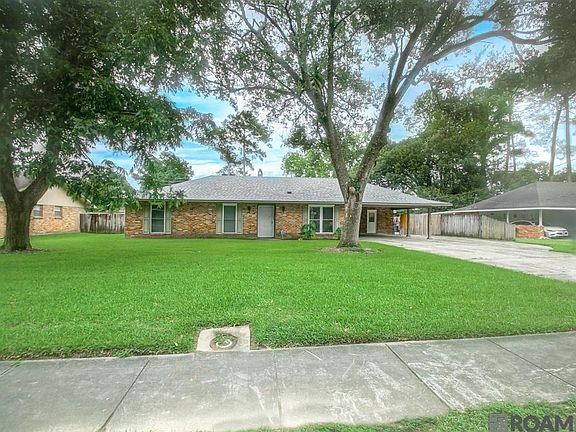 3rd image of 3866 Pasadena Dr