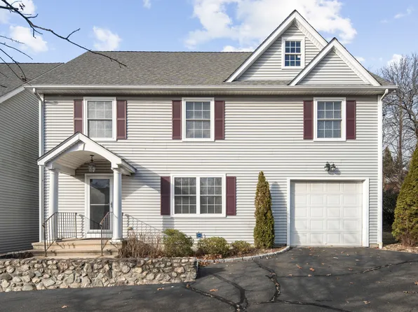 6 Columbus Place #C, Stamford, CT 06907