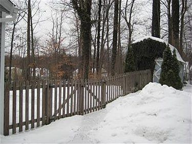 1st image of 310 Chatham Dr