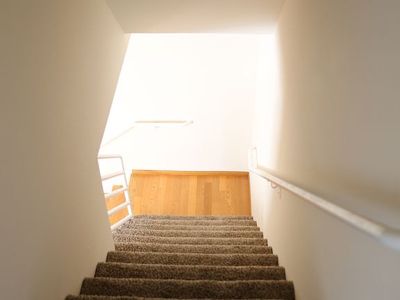 5th image of 3125 S Canfield Ave APT 105
