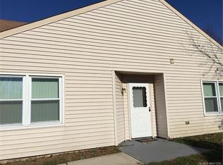 92 Pin Oak Ln, Little Egg Harbor, NJ 08087