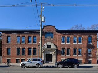 82 Roncesvalles Ave #1, Toronto, ON M6R 2K7