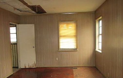 3rd image of 3895 Guernsey Ave