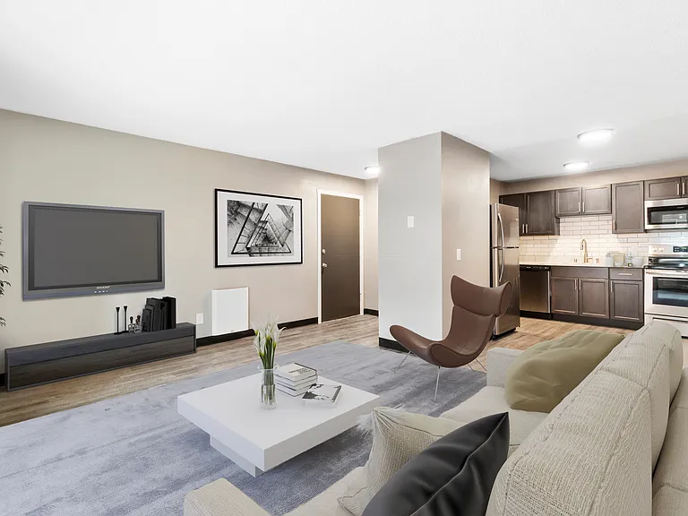 The Hideaway at University Place — Photo 16