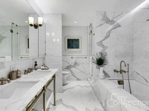 15 West 63rd Street image 4 of 9