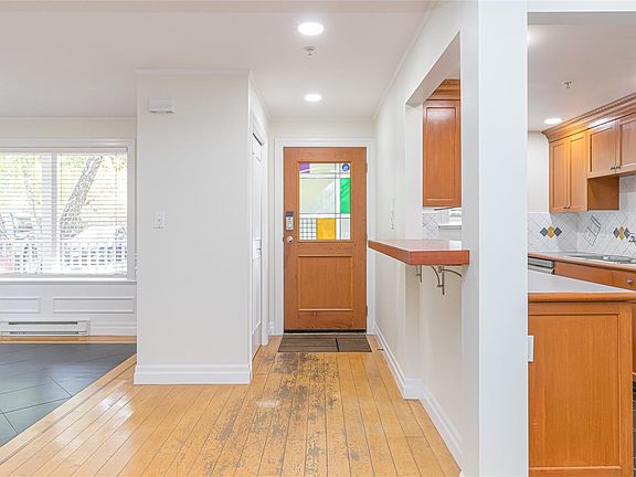 4th image of 649 Admirals Rd #1