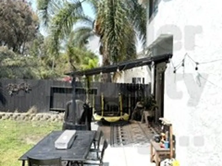 4271 Esperanza Way — Photo 18