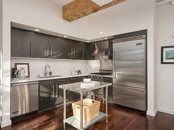 3rd image of 2101 Bryant St APT 203