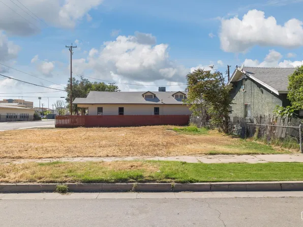 2205 O St, Bakersfield, CA 93301