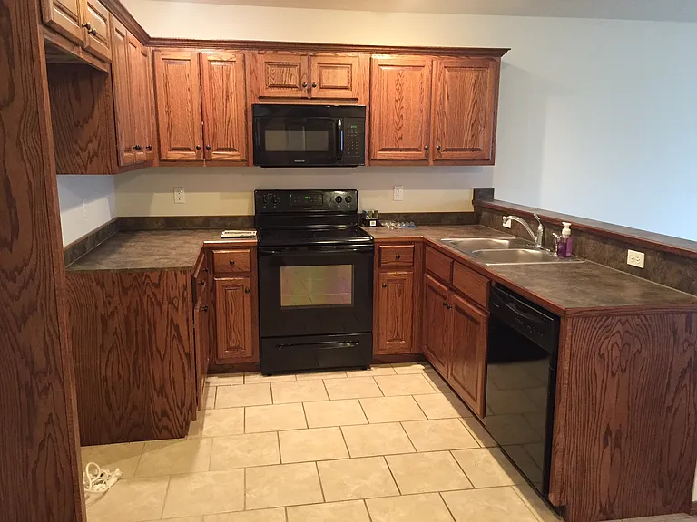 900 Neosho Heights Cir — Photo 5