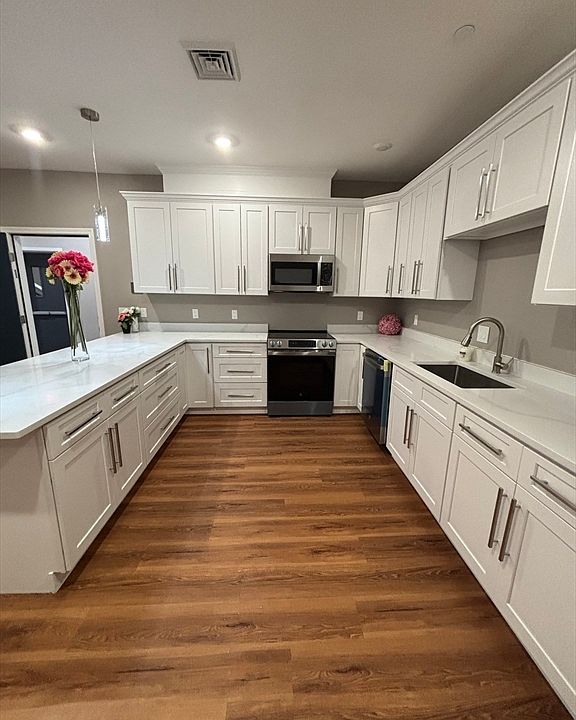 1st image of 13 Nahant St #2B
