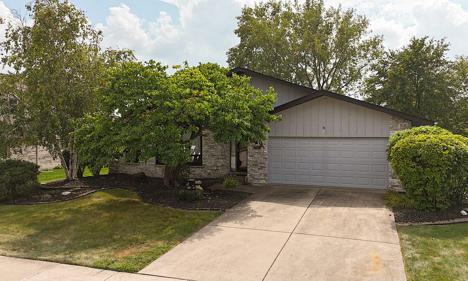 1st image of 17762 Crestview Dr