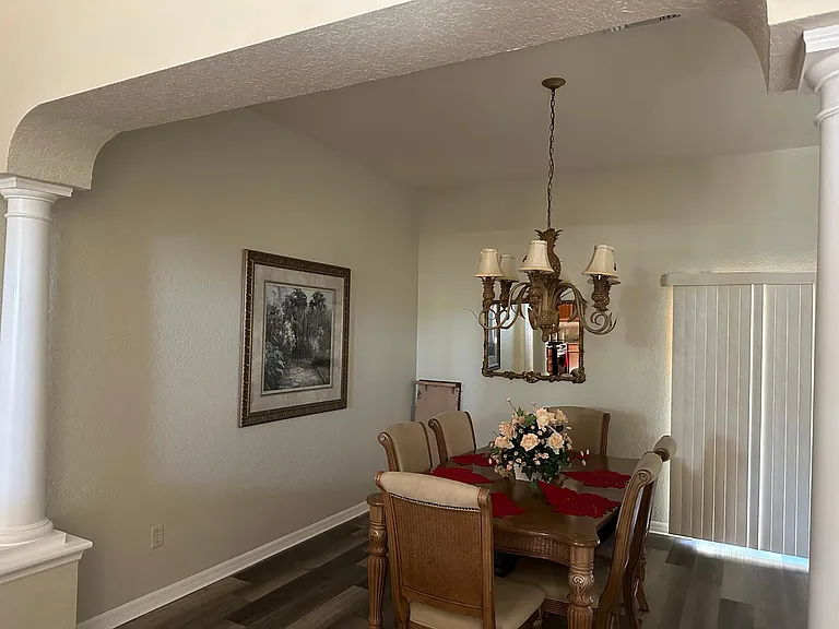 2071 Westchester Way — Photo 9