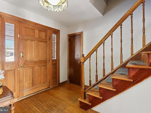 3rd image of 2296 Bramble Gate Dr