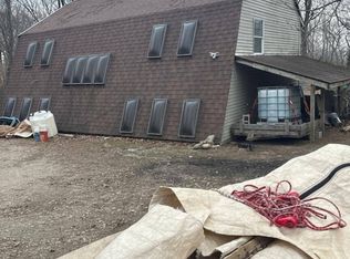 493 S Main St, Hillsdale, IN