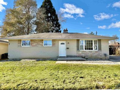 5380 Durwood Dr, Swartz Creek, MI, 48473