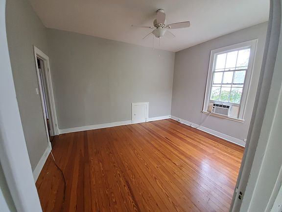 4th image of 705 E Grayson St