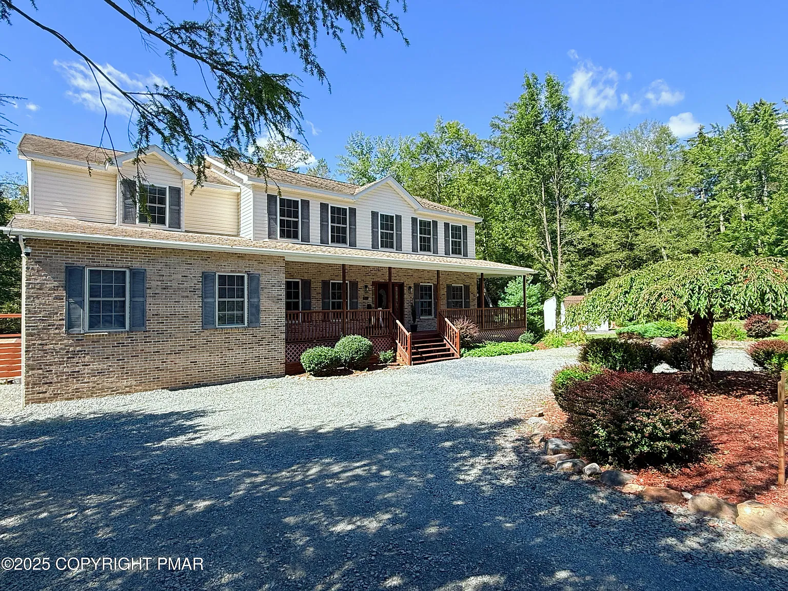 5074 Seneca Way photo 1
