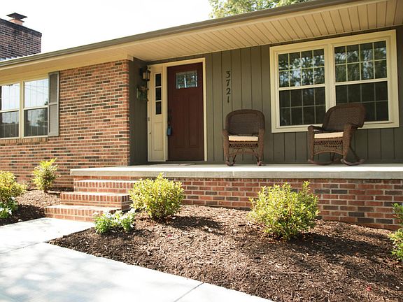 3rd image of 3721 Wittenham Dr