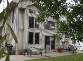 313 S State Highway 22, Cecil, WI 54111