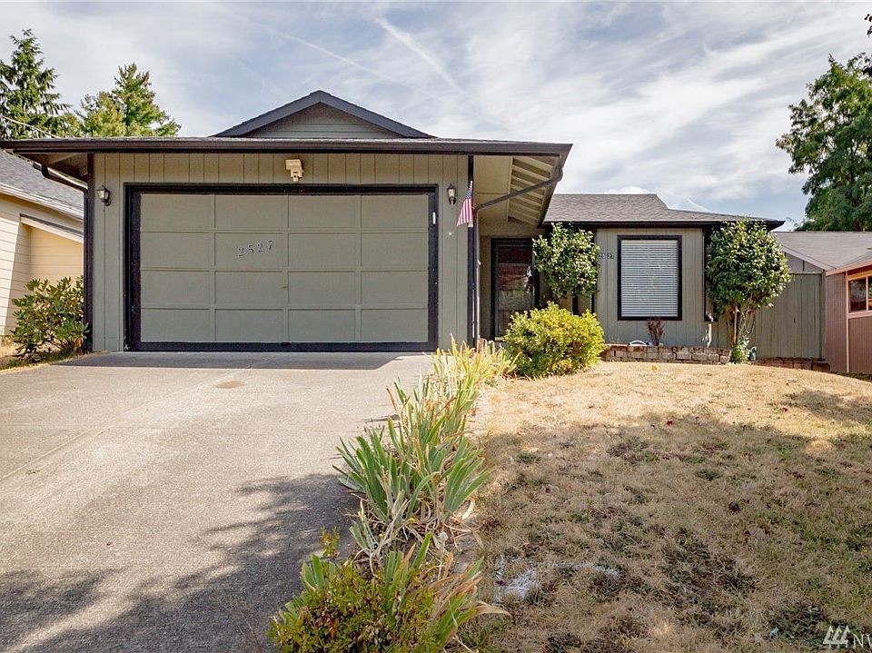 1st image of 2527 57th Ave NE