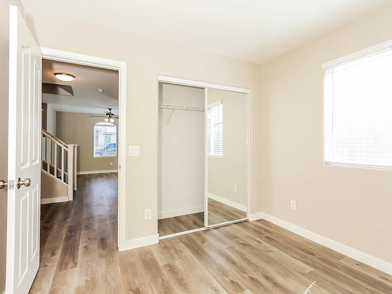6628 W Monroe St — Photo 17