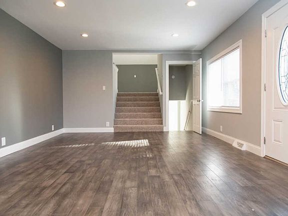 2nd image of 5511 Whippoorwill Dr