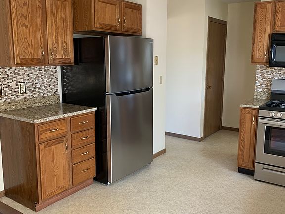 3rd image of 5611 1/2 Madrid Dr #5611-1/2