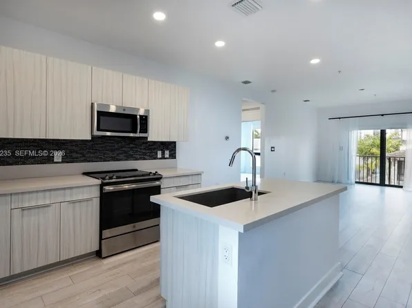 4740 NW 84th Ct #38, Doral, FL 33166