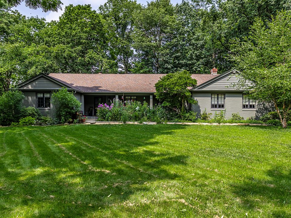 1st image of 260 Williams Dr