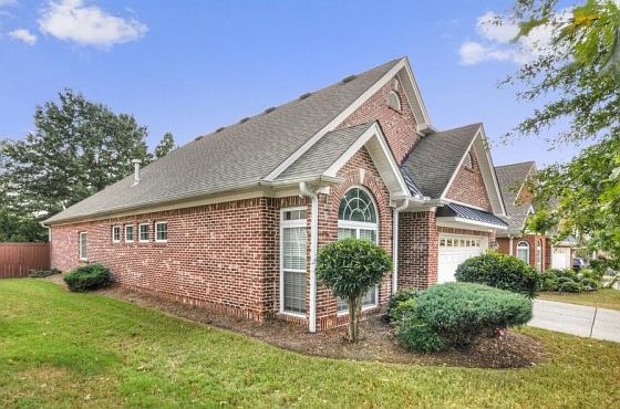2nd image of 893 Town Square Ct