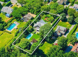 210 Lewis St, Southampton, NY 11968