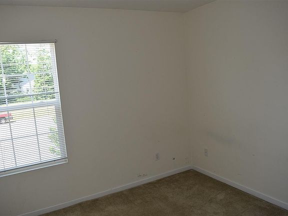 5th image of 1709 Woodward Ave