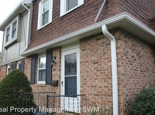 2510 Dover Ln, Saint Joseph, MI 49085