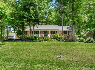 3506 Ludgate Rd, Chester, VA 23831