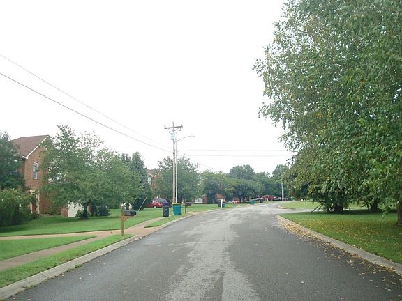 4th image of 2635 Churchill Dr