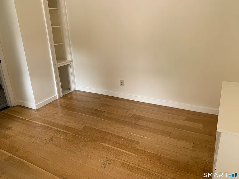 424 Dixwell Ave #1 — Photo 4