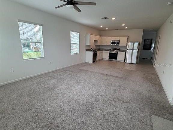 4th image of 393 Grand Pine Ln