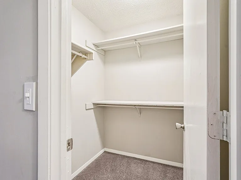 Birch Landing Apartments — Photo 75