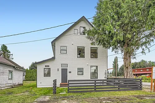 31628 W Commercial Street Photo 1