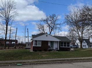 425 N East St, Brighton, MI 48116