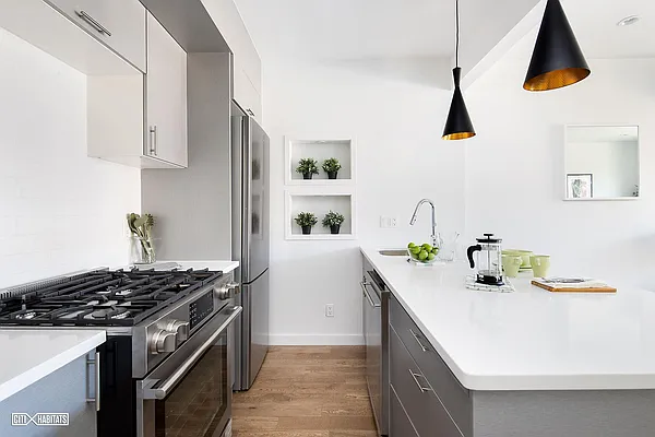 Sold by Citi Habitats | media 7