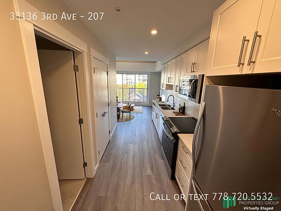3rd image of 33136 3rd Ave #207