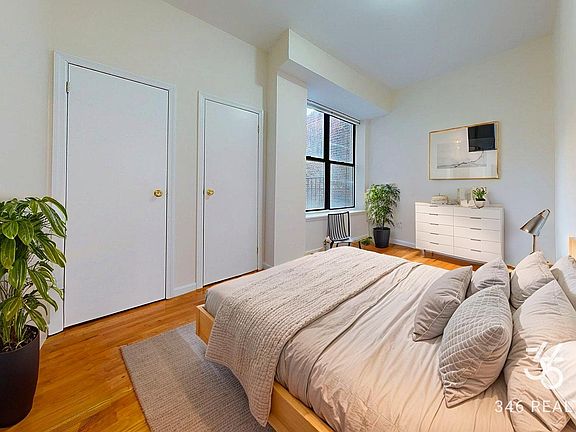 5th image of 241 W 113th St APT 3D