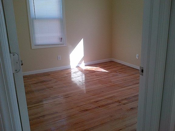 2nd image of 19438 113th Ave