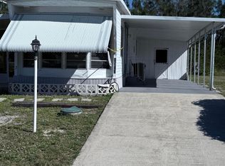 8353 SE Sandy Ln, Hobe Sound, FL 33455