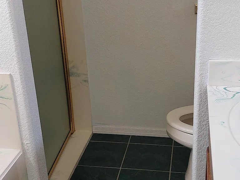 3135 Daytona Ave — Photo 7
