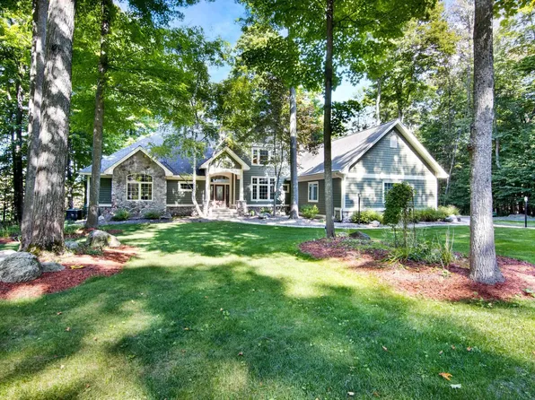 3994 Harbor Town, Bellaire, MI 49615