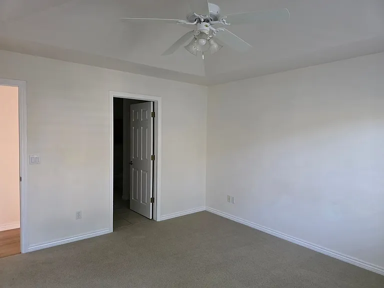2489 Lake Park Dr #A — Photo 18