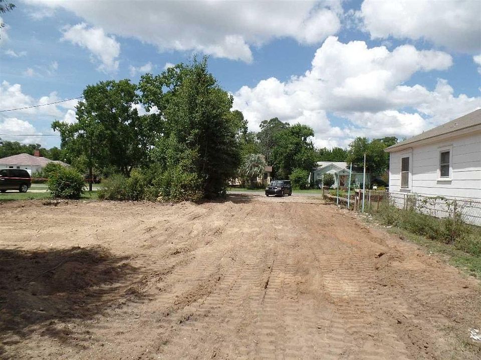 Lot was fully cleared 